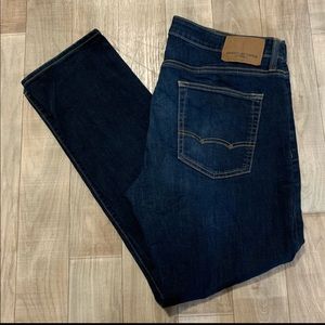 American Eagle Outfitters Men’s jeans